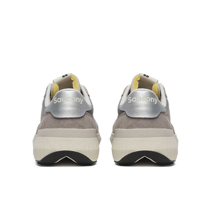 Jazz NXT Dove Silver portée – look lifestyle