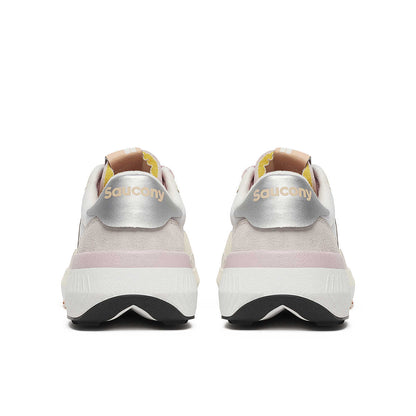 Jazz NXT White Silver portée – silhouette running