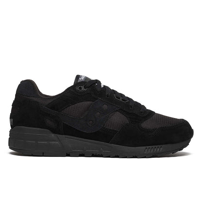Shadow 5000 Black – sneaker noire intégrale, profil sobre