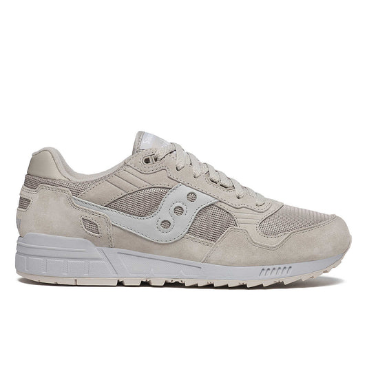 Shadow 5000 Gravel Gris – profil basket sobre et texturée